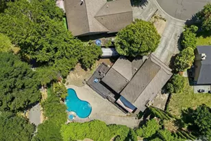 715 Placer Ct, Santa Rosa, CA 95401 - Photo 1