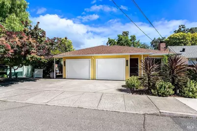 327 Plaza Street, Healdsburg, CA 95448 - Photo 1