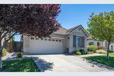 3001 Red Maple Court, Vacaville, CA 95687 - Photo 1