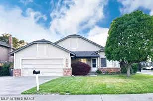 814 Capistrano Dr, Suisun City, CA 94585 - Photo 1