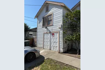 290 E 16th Street, Pittsburg, CA 94565 - Photo 1