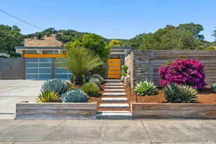 676 Cedarberry Ln, San Rafael, CA 94903 - Photo 1