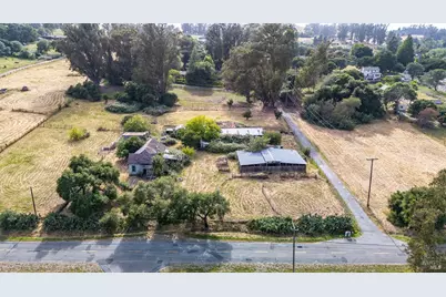2095 Goodwin Avenue, Penngrove, CA 94951 - Photo 1