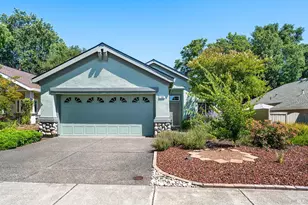 156 Porterfield Creek Dr, Cloverdale, CA 95425 - Photo 1