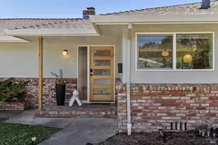 15 Brainerd Ave, Petaluma, CA 94952 - Photo 1