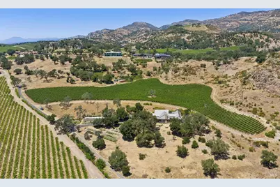 1035 Loma Vista Drive, Napa, CA 94558 - Photo 1