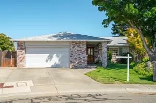 1355 Hemingway Ct, Dixon, CA 95620 - Photo 1