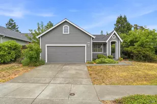 1842 Wright St, Santa Rosa, CA 95404 - Photo 1