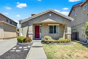 1882 Hummingbird Dr, Fairfield, CA 94534 - Photo 1
