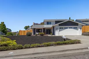 329 Larkin Ct, Benicia, CA 94510 - Photo 1