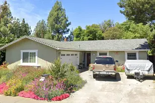 885 N Almond St, Dixon, CA 95620 - Photo 1