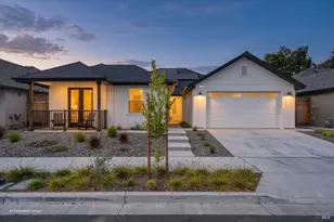 137 Maywood Ln, Windsor, CA 95492 - Photo 1