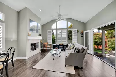 718 West K Street, Benicia, CA 94510 - Photo 1