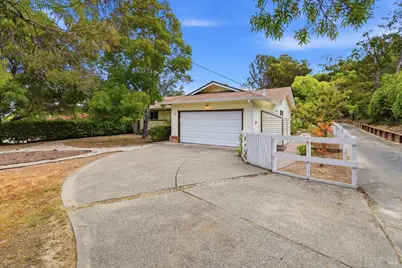 5 Sunny Oaks Drive, San Rafael, CA 94903 - Photo 1
