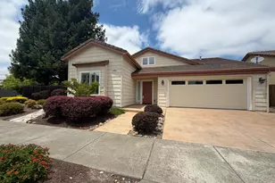 7401 14th Hole Dr, Windsor, CA 95492 - Photo 1