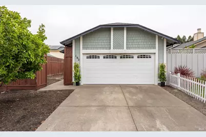 102 Pinewood Court, Cotati, CA 94931 - Photo 1