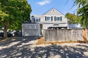 956 Kingwood St, Santa Rosa, CA 95401 - Photo 1