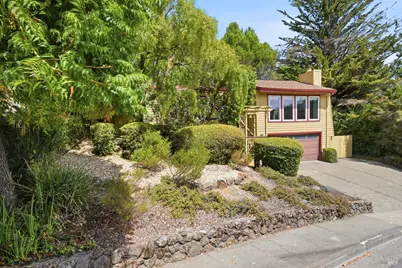 10 Viscaino Way, San Rafael, CA 94903 - Photo 1