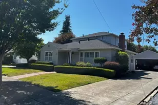 2241 E Haven Dr, Santa Rosa, CA 95404 - Photo 1