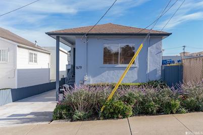 1679 Annie Street - Photo 1