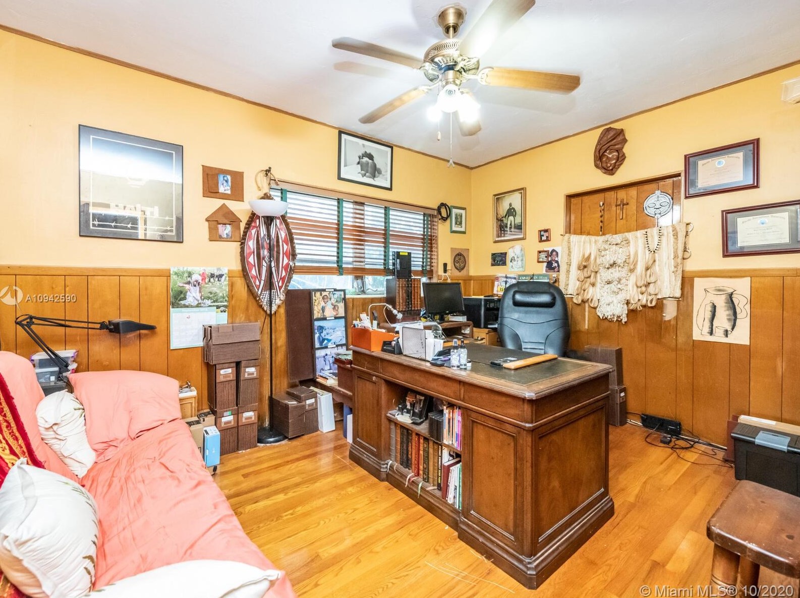 85 94 St, Miami FL 33138-2819 exterior