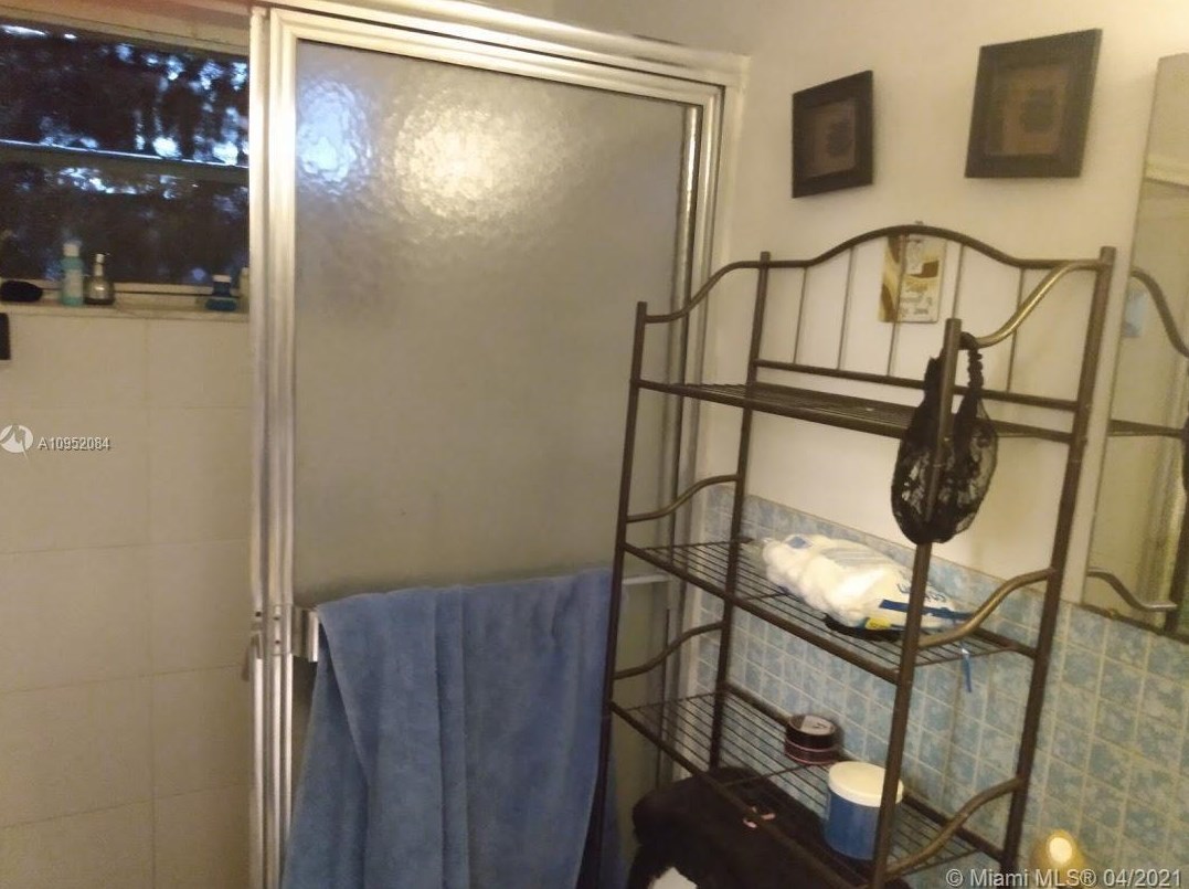 2338 Fillmore St, Hollywood FL  33020-4410 exterior