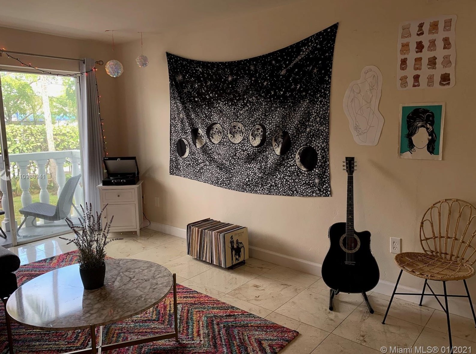 1150 Madruga Ave, Miami FL 33146-2905 exterior