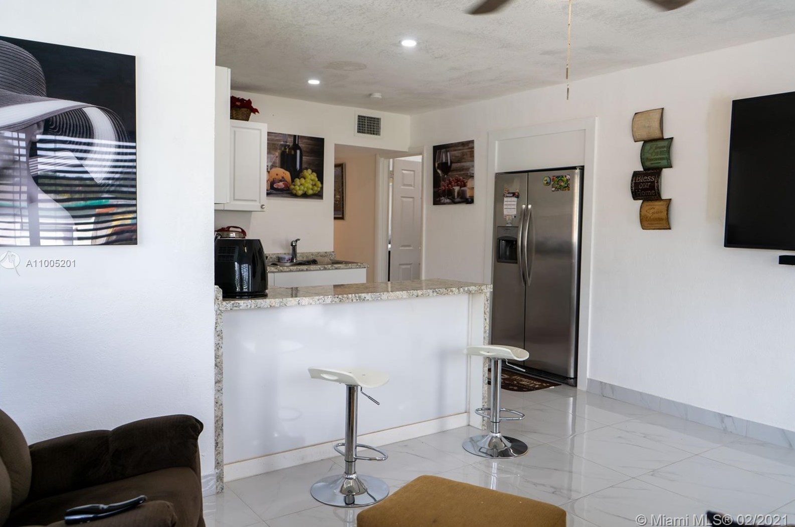 3010 50th St, Miami FL  33142-3423 exterior