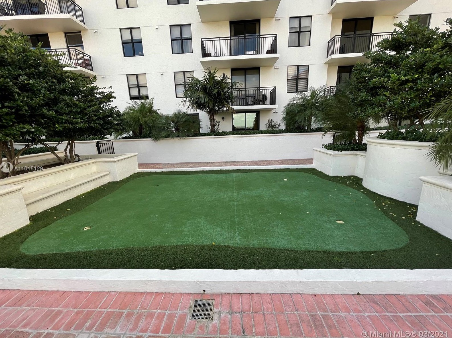 888 Douglas Rd, Miami FL 33134-7510 exterior