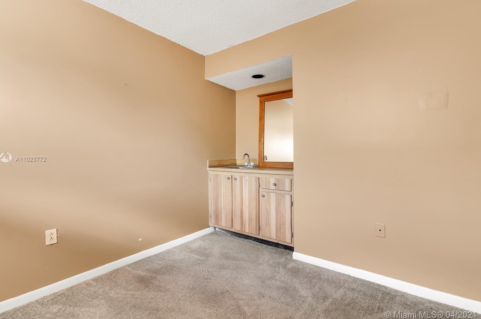 8415 107th Ave, Miami FL  33173-4393 exterior