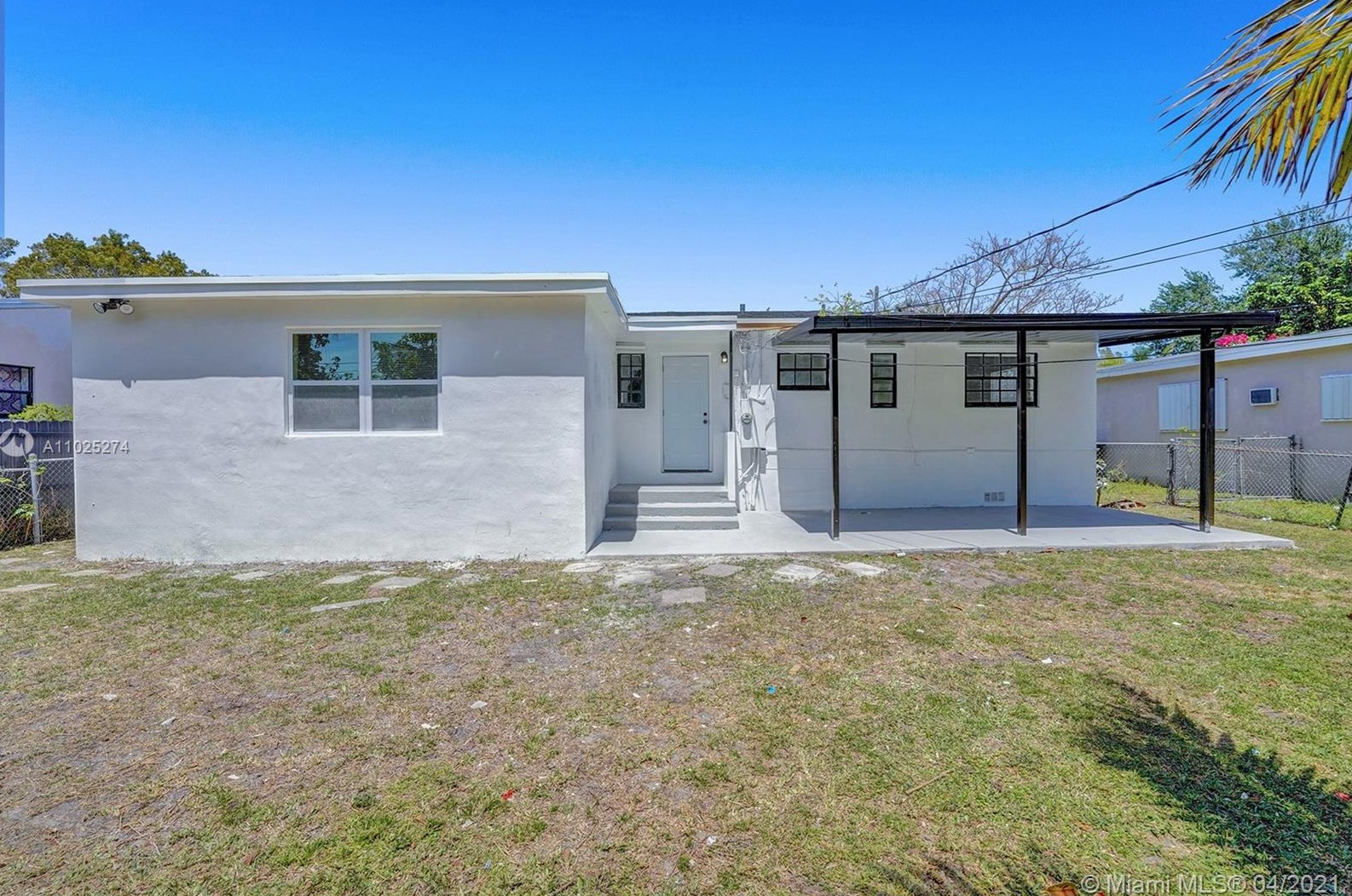 1070 157th Ter, Miami FL  33162-5336 exterior