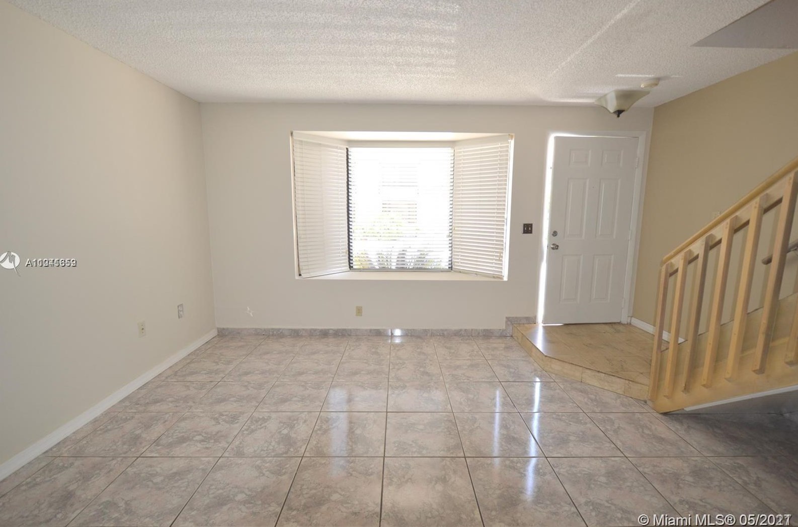 10229 77th Ct, Miami FL  33156-2686 exterior