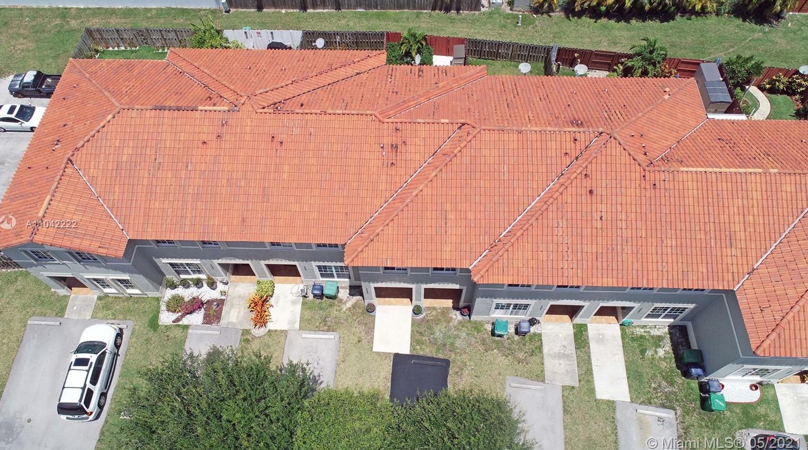 9065 203rd Ter, Miami FL  33189-1883 exterior