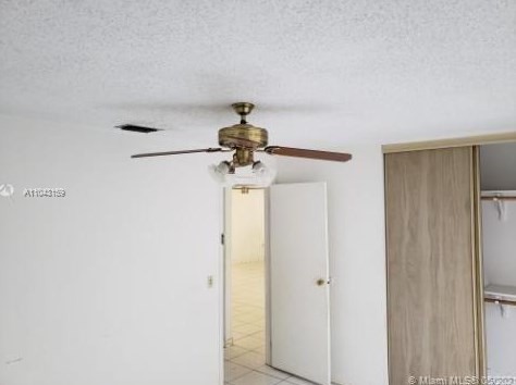 3036 Dolphin Dr, Hollywood FL  33025-2723 exterior