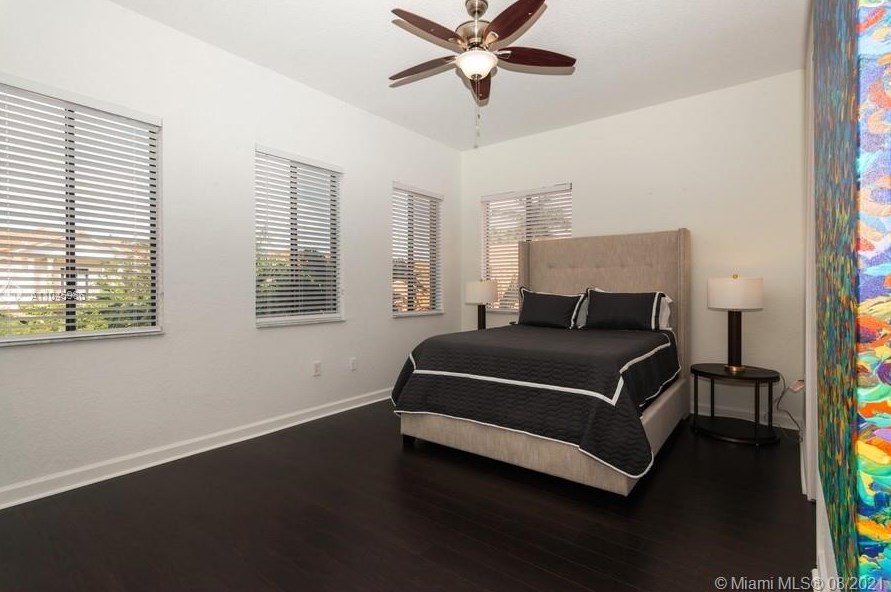 7512 187th St, Miami FL 33157-7343 exterior