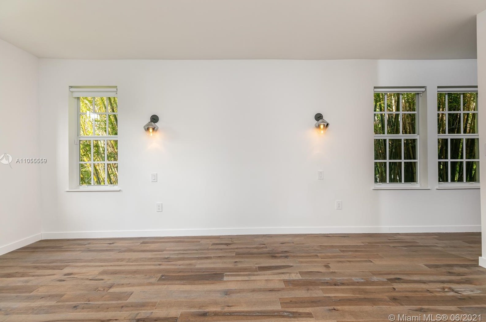 160 43 St, Miami FL 33137-3411 exterior