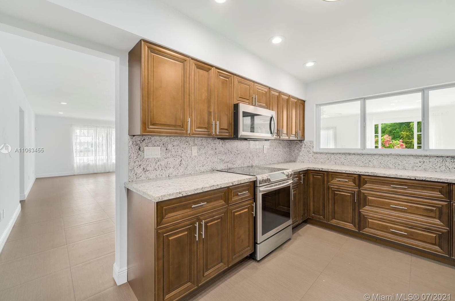 8301 142 St, Miami FL 33158-1050 exterior