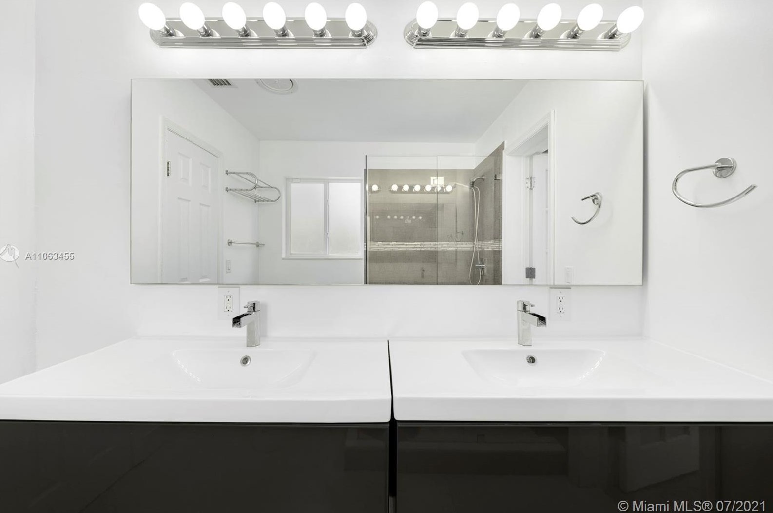 8301 142 St, Miami FL 33158-1050 exterior