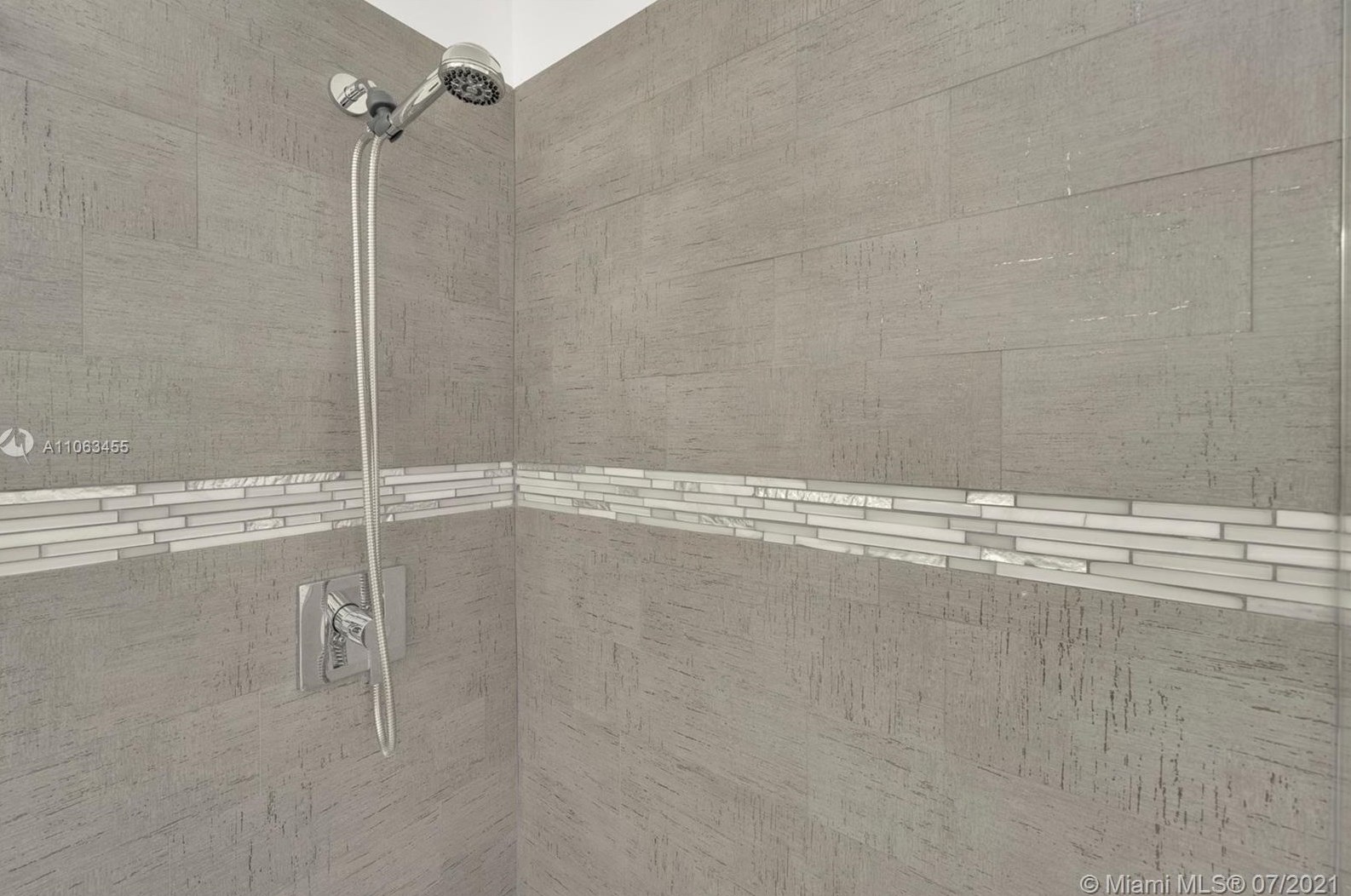 8301 142 St, Miami FL 33158-1050 exterior