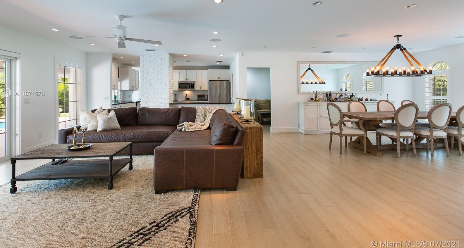 7720 146th Ter, Miami FL  33158-1644 exterior