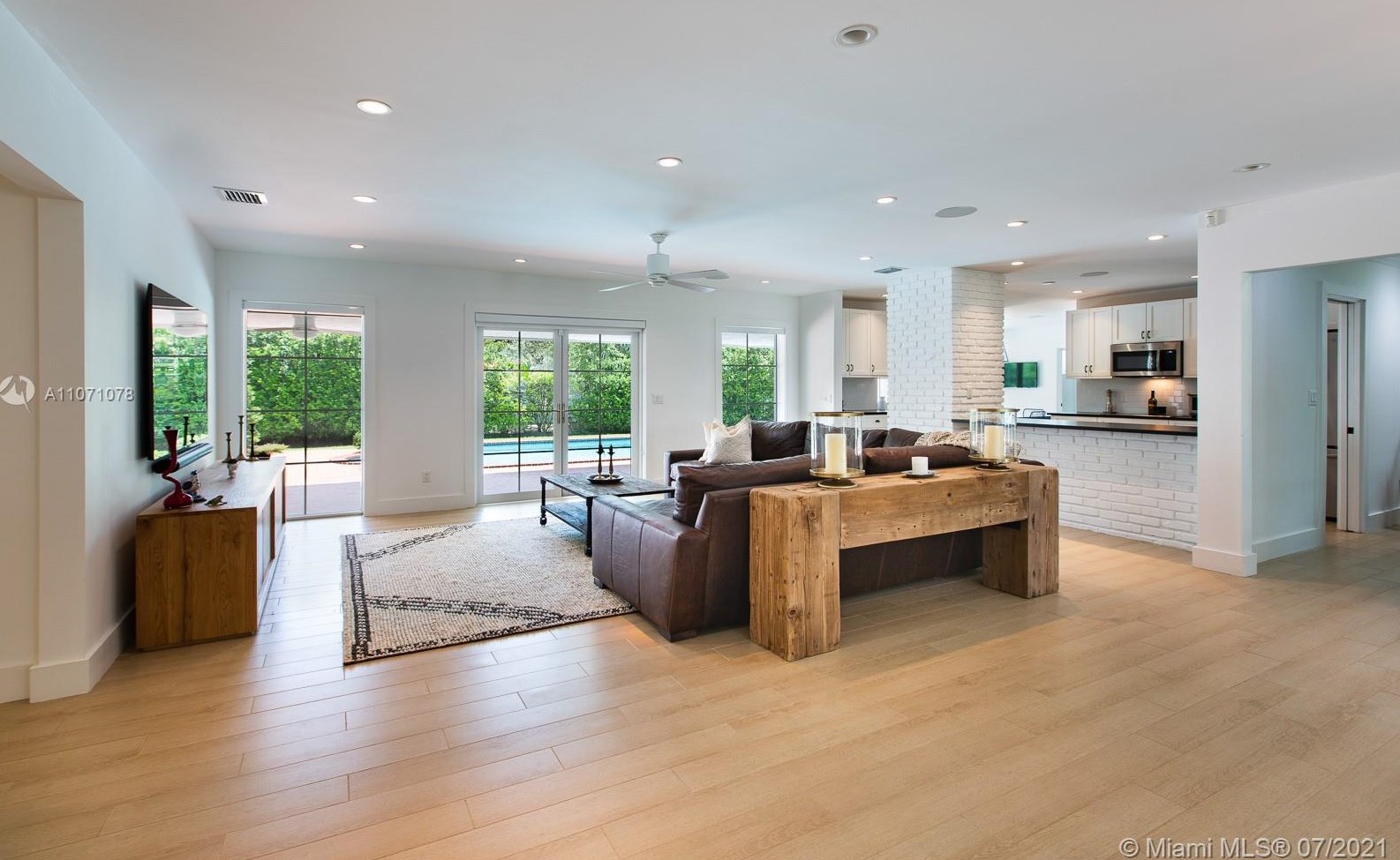 7720 146th Ter, Miami FL  33158-1644 exterior