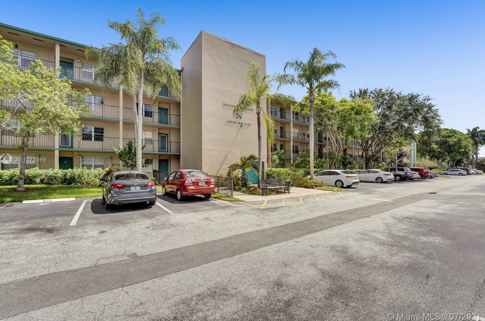 12500 6th St, Hollywood FL  33027-1788 exterior