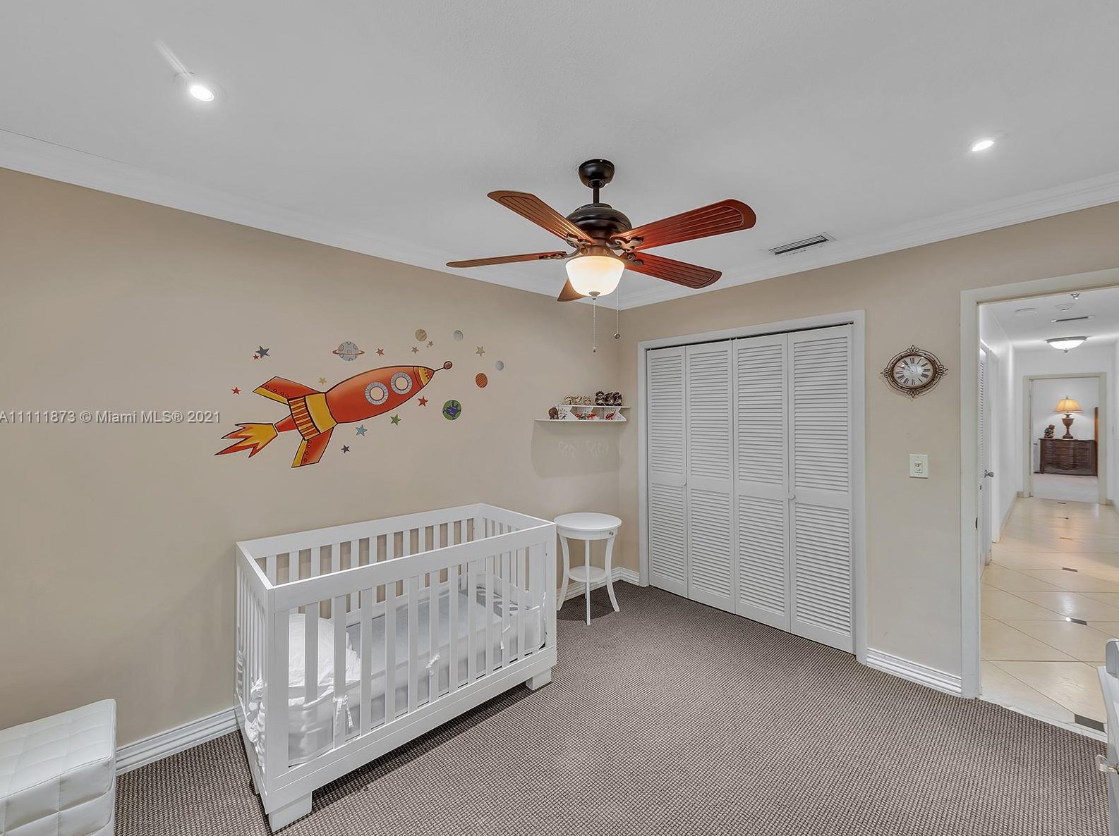 2213 203 Ter, Miami FL  33180-1309 exterior