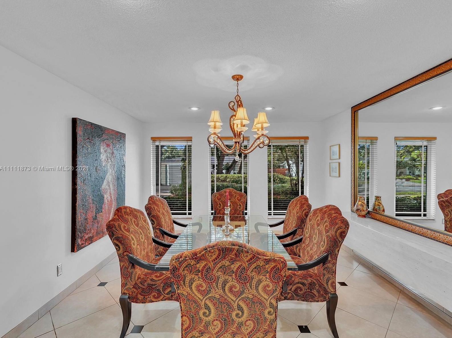 2213 203 Ter, Miami FL  33180-1309 exterior