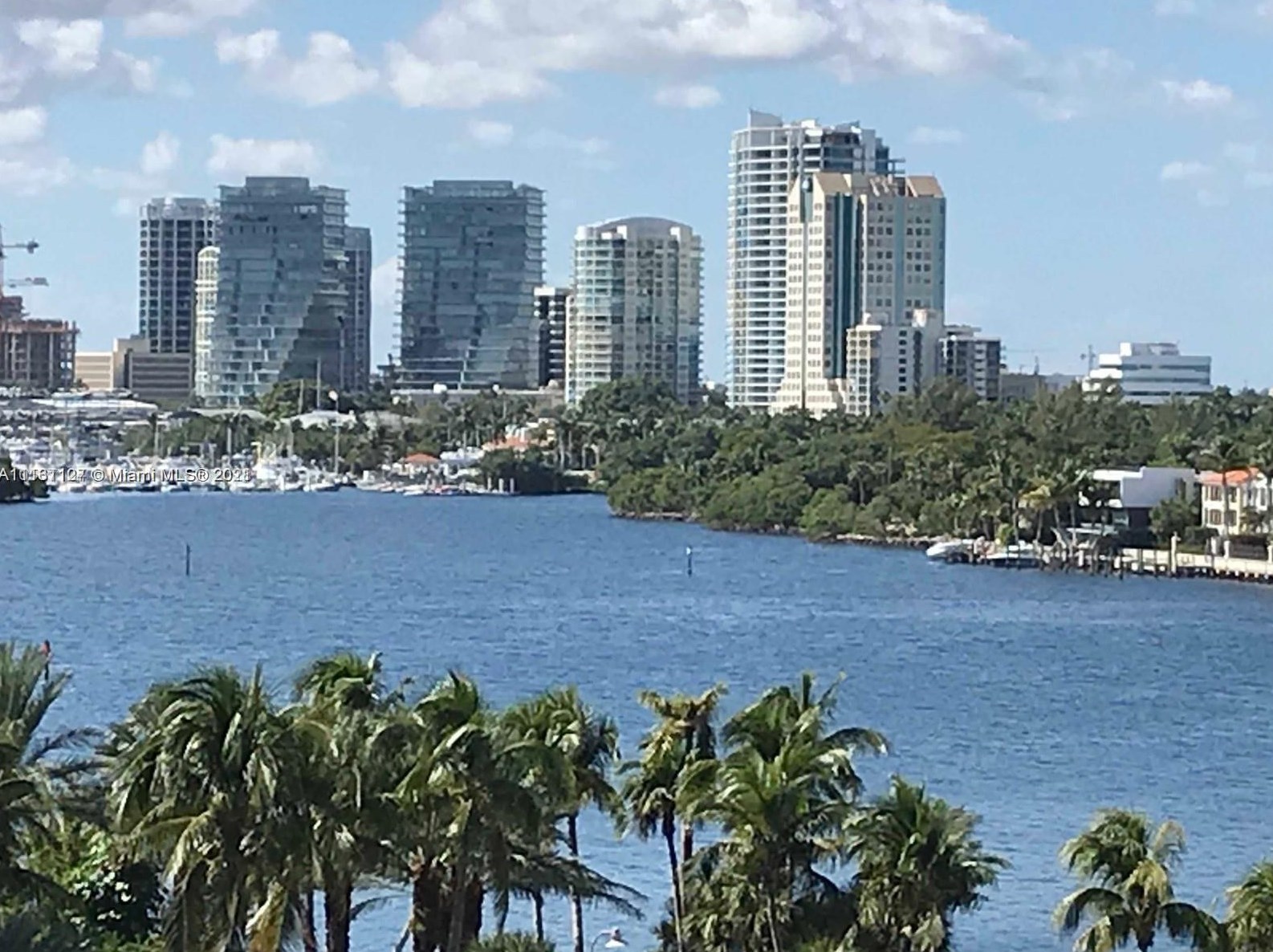 2 Grove Isle Dr, Miami FL 33133-4102 exterior