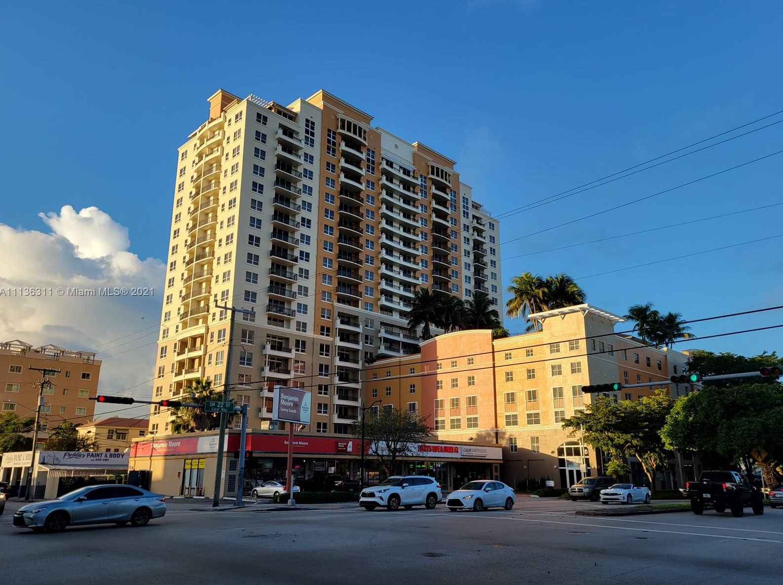 3232 Coral Way, Miami FL 33145-3184 exterior