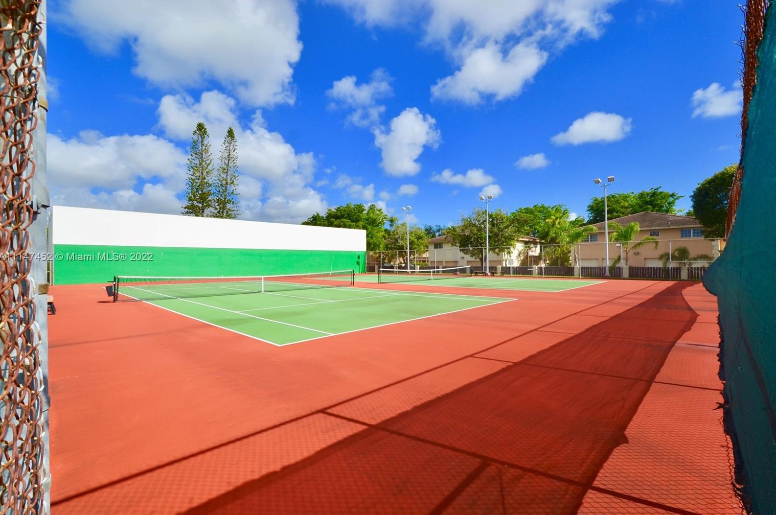 7701 Camino Real, Miami FL  33143-7161 exterior