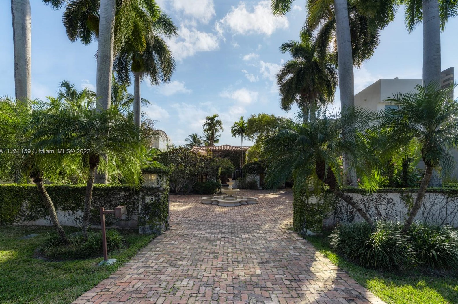 340 Hibiscus Dr, Miami FL  33139-5134 exterior