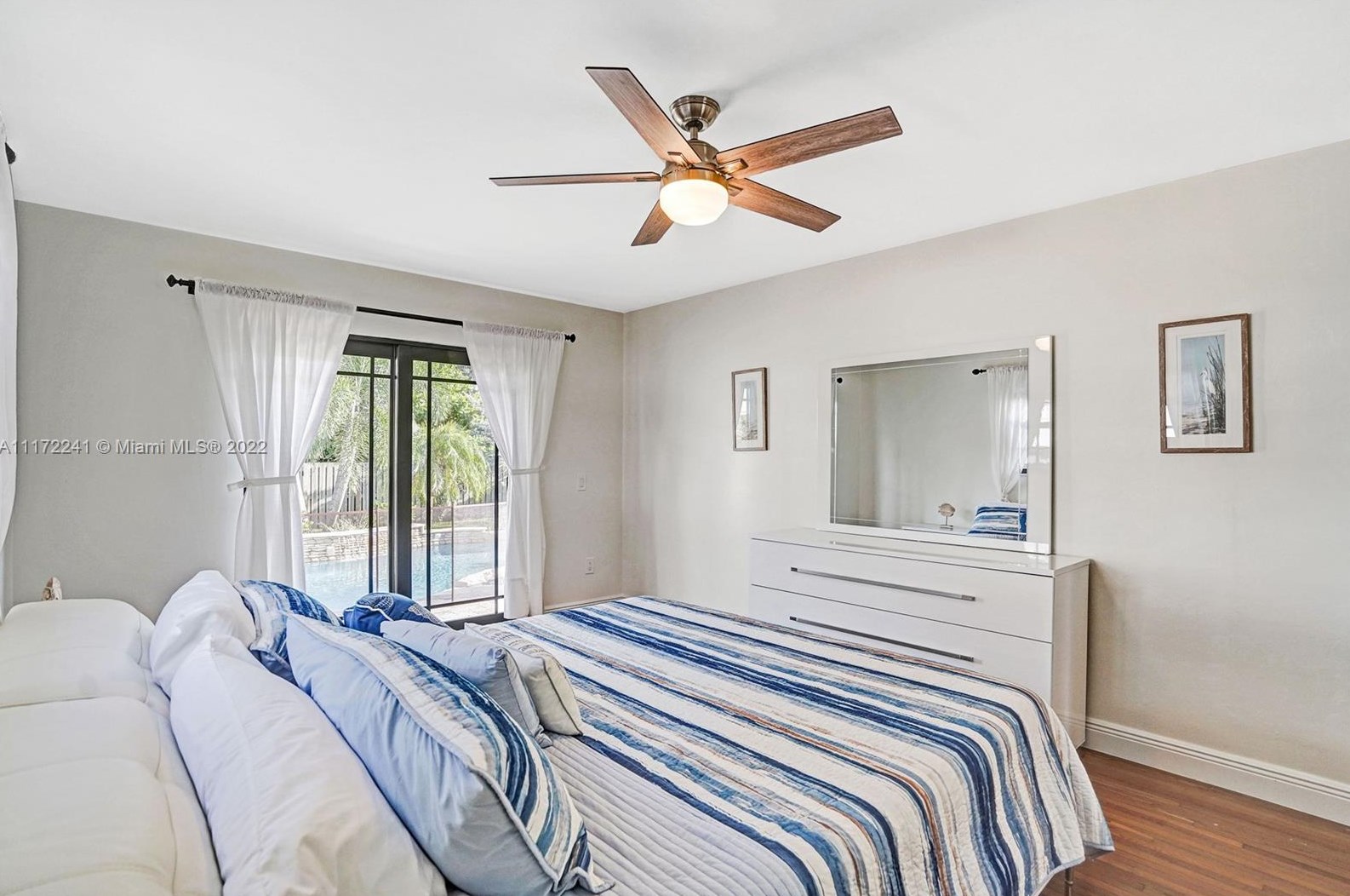 1318 Tyler St, Hollywood FL 33020-5251 exterior