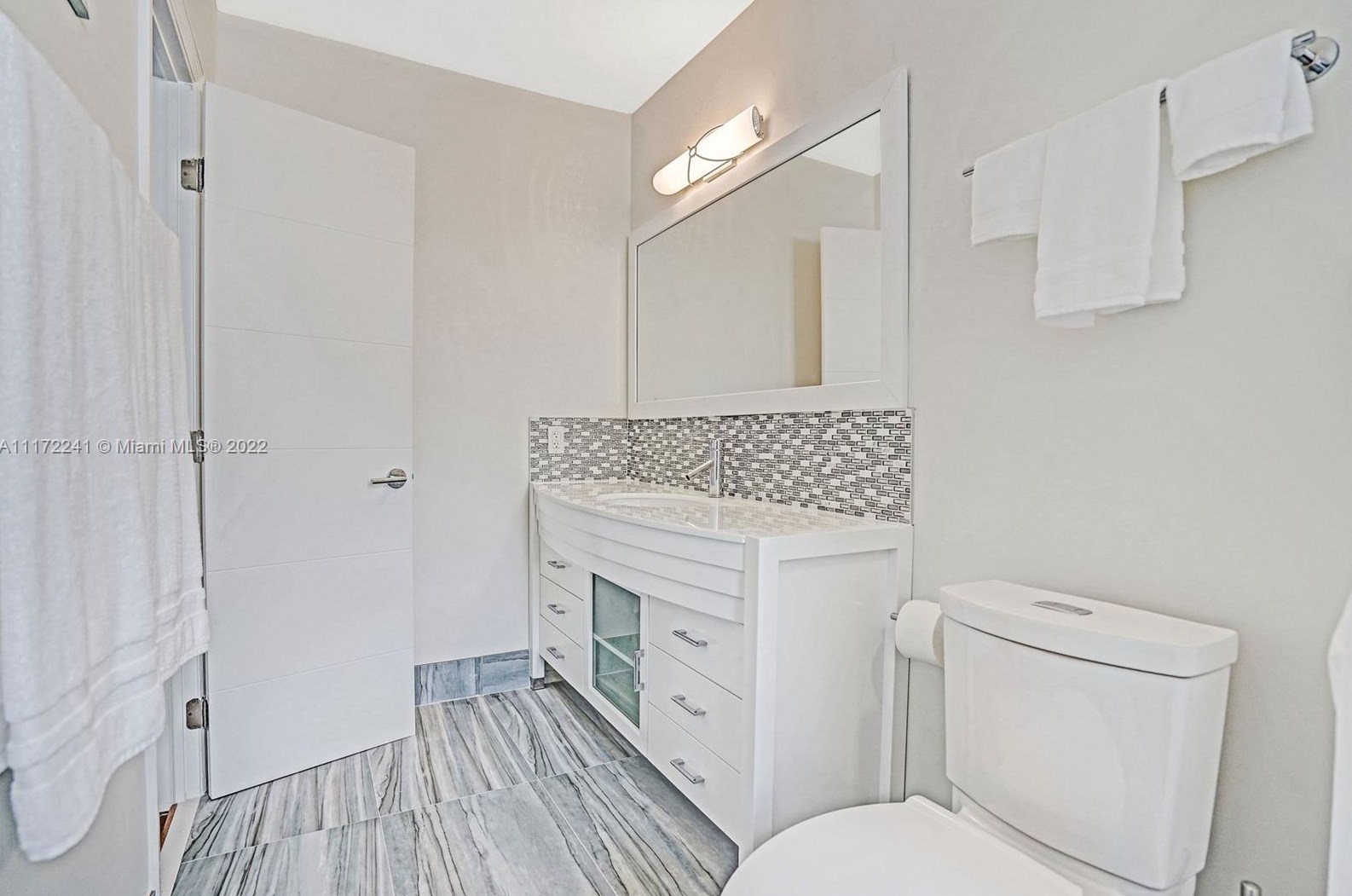 1318 Tyler St, Hollywood FL 33020-5251 exterior